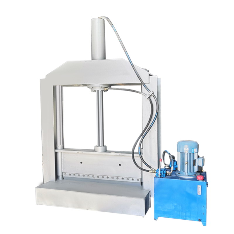 Rubber cutting machine