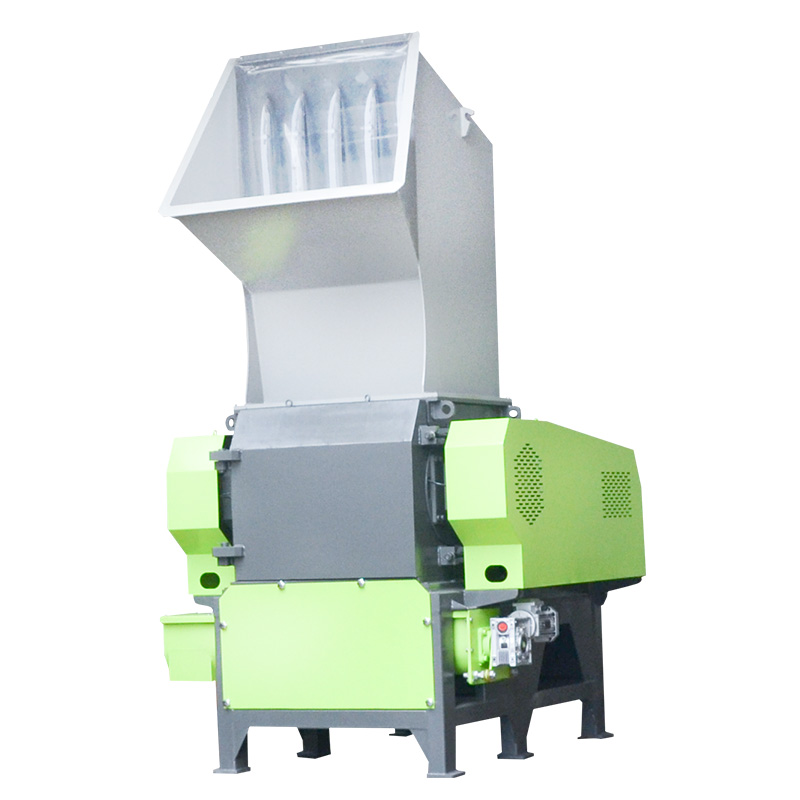 1000 type strong low-noise crusher